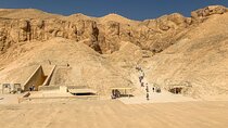  Valley of Queens and Valley of the Nobles in Luxor