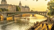 See 15 plus Paris Sights Tour and Fun Perfume Experience