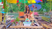 Montego Bay: Bamboo Rafting with Limestone Massage & Shopping