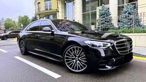 Airport Transfer: Amsterdam to Schiphol Airport AMS by Luxury Car