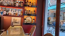 Fun semi-private Wine Experience in Athens with Wine Lover