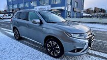 Reykjavik Iceland : Private transfer From / To KEF airport