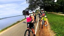 Polonnaruwe Ancient City Cycling Day Tour from Kandy 