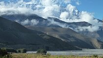 Luxury trip to Lower Mustang