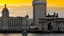 Mumbai Private Tour to Elephanta Caves with Entrance Ticket