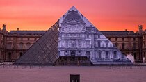 Louvre Museum Skip-the-Line Guided Tour with Artist