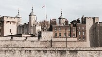 Tower of London VIP Tour with luxury Crown Jewels Afternoon Tea