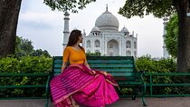 Taj Mahal from Delhi by Gatimaan Express - Trip with 5-Star Lunch
