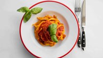 Fettuccine Ravioli and Tiramisu Cooking Class in Rome