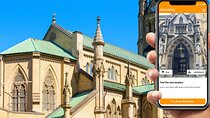Toronto Scavenger Hunt and Sights Self-Guided Tour