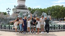 Bordeaux in a Day City and Chateau Visit Shared Walking Tour 