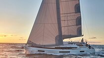 Full Day Cruise on Sailing Boat in Mallorca