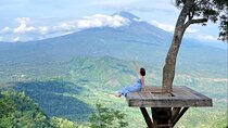Gate of Heaven, Lahangan Sweet, Tirta Gangga and Temple Day Tour