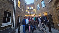 The Great Afternoon Pub Experience in Historic London
