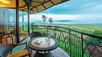 7 Days Kenya Luxury Safari and Beach Tour 