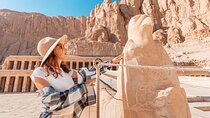 Habu Temple Guided Tour in Luxor