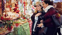 Valencia Christmas Lights Walk: Festive Spirits & Historic Sights