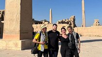 Private East and West Bank Luxor Tour with Carriage Horse Ride