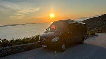 Luxury Tour of Mykonos with English-Speaking Driver
