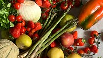 Private Gastronomy Tour at the Farmers Market