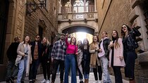 Barcelona Highlights: Gothic Quarter Walk with a Local Guide
