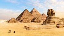 Pyramids Of Giza And Egyptian museum Day Tour By Private miniVan 