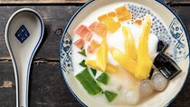 Hanoi Vegan Street Food Tour and Train Street