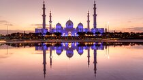 Private Full Day Abu Dhabi City Tour with Professional Tour Guide