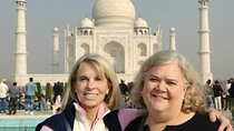 Round Trip Delhi to Taj Mahal by Private Air Con Car