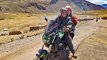 Rainbow Mountain Vinicunca Peru, Easy tour with Motorcycle Option