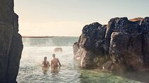 Private Golden Circle & Sky Lagoon Transfer and lunch (Up to 8 P)
