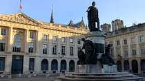 Discovery walk of Reims and Champagne tasting
