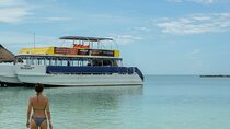 Isla Contoy Snorkeling Experience with Buffet