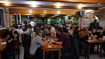 2 Hour Shared Pub Quiz Experience in Barcelona