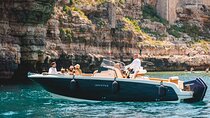 Shared tour of Polignano a Mare by boat with prosecco