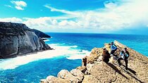 Jurassic Hiking tour to footprints of dinosaur in Espichel Cape