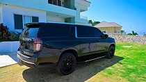 Luxury Suburban Private Airport Transfer with Chauffeur 