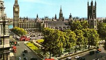 Private Self-Guided Audio City-Tour in London