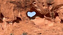 Private Valley of Fire Hiking and Sightseeing Adventure