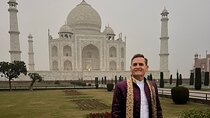 Taj Mahal and Fatehpur Sikri Private Day Trip from Jaipur