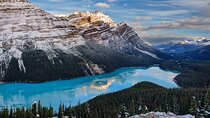 Small Group Day Tour to Banff Lake Louise Moraine Lake Icefields