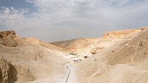 Day trip to West Bank and King Tutankhamen Tomb 