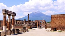 Private day tour Pompeii and Positano Coast