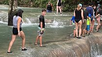 Private Tour To Blue Hole and Dunn’s River from Montego Bay 