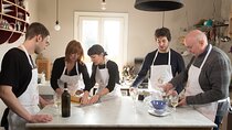 Home Cooking Class & Meal with a Local in Lucca