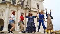 Private Lisbon Tuktuk Tour with Food and Wine Tastings
