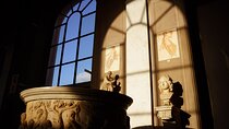 Alone in the Vatican Museums VIP Early Entry Tour with Key Master