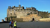 Edinburgh City Highlights Run Tour