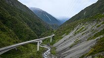 Canterbury Plains and Southern Alps All day Discovery Tour