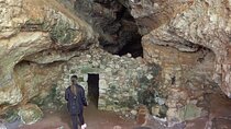Pulo di Altamura: excursion in the Alta Murgia National Park